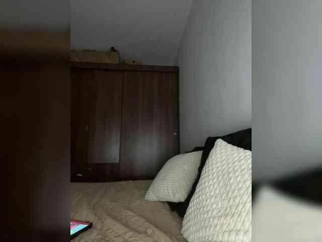 LunaSecret1 webcam