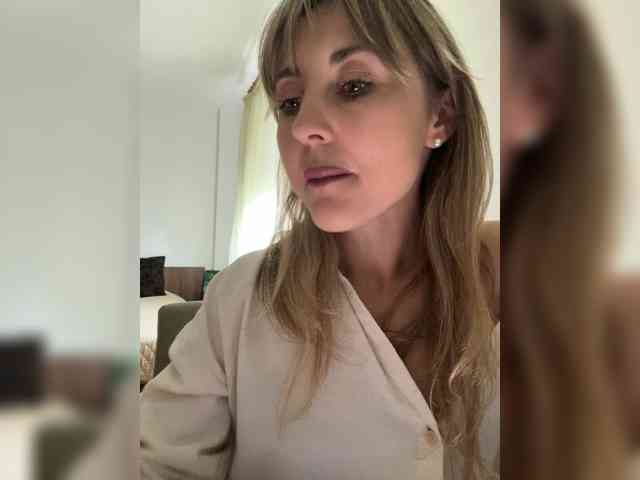 LunaSecret1 webcam