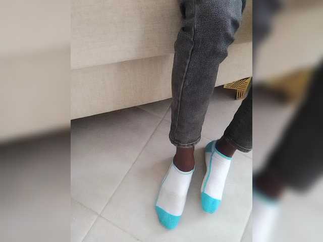 le modèle Juanitamami est en webcam porno dans un show sur le site bongacams, il possède les tags suivants: Ebony,Brunette,Shaved