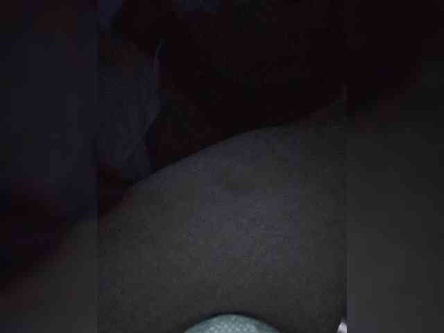 Juanitamami Live Webcam on BongaCams