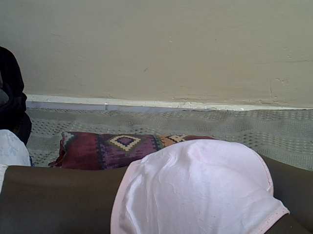 Prettiegal's BongaCams show and profile