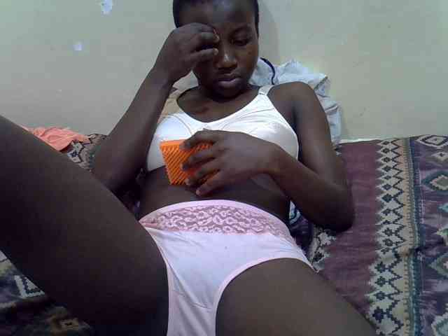 Prettiegal webcam