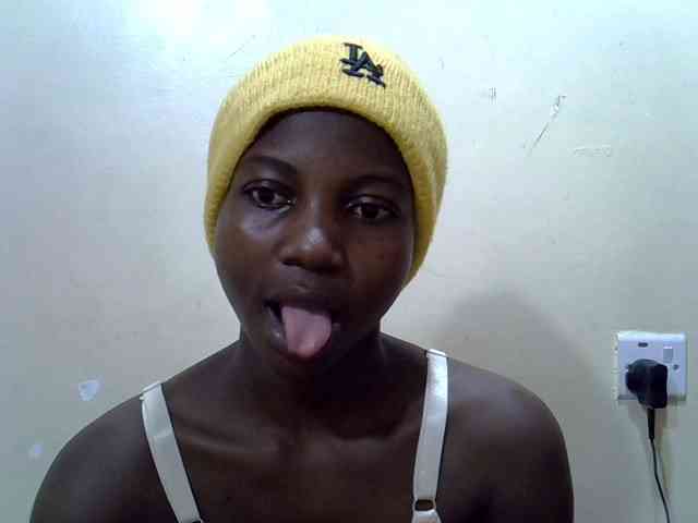 Prettiegal webcam