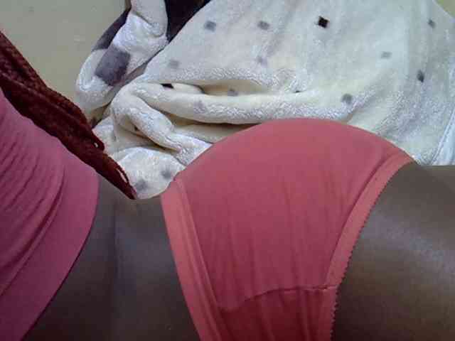 Prettiegal webcam