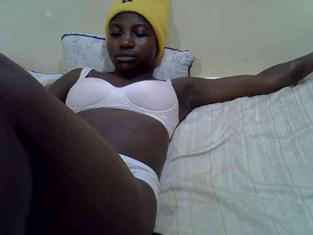 Prettiegal webcam
