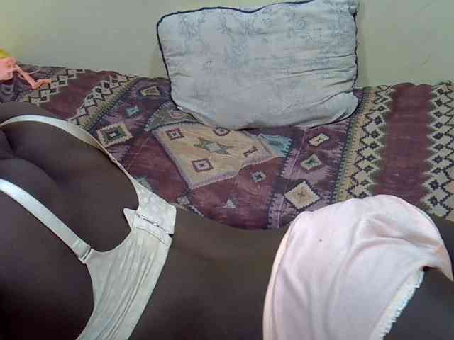 Prettiegal webcam