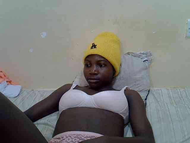 Prettiegal webcam