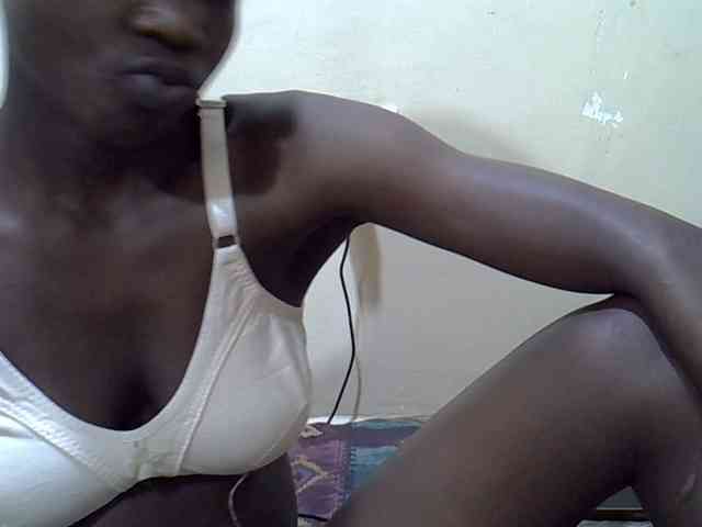 Prettiegal webcam