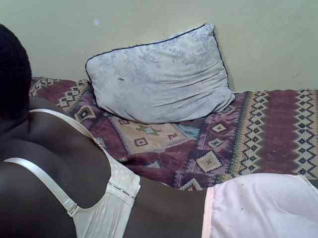 Prettiegal webcam