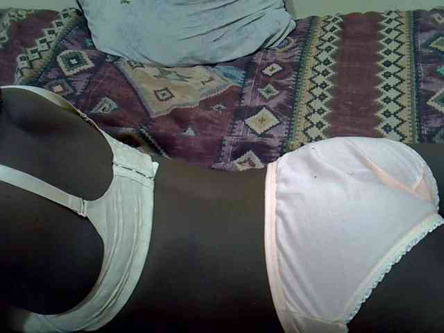 Prettiegal webcam