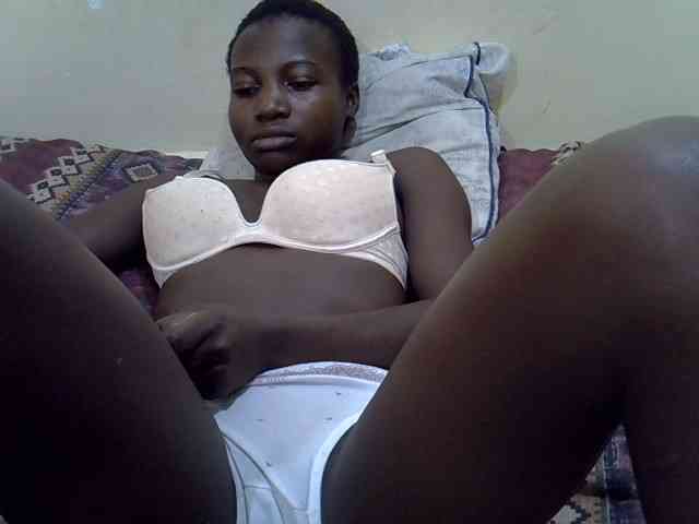 Prettiegal webcam