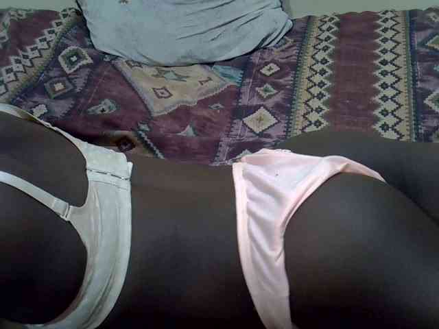 Prettiegal webcam