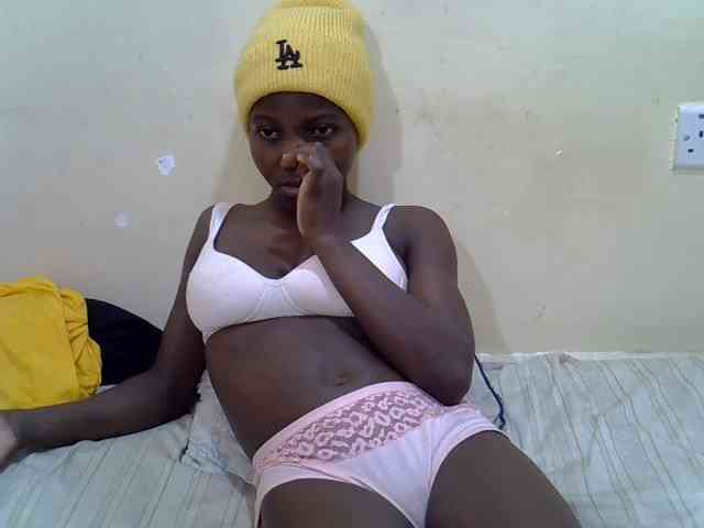 Prettiegal webcam