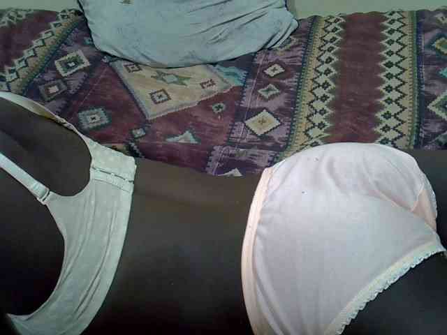Prettiegal webcam