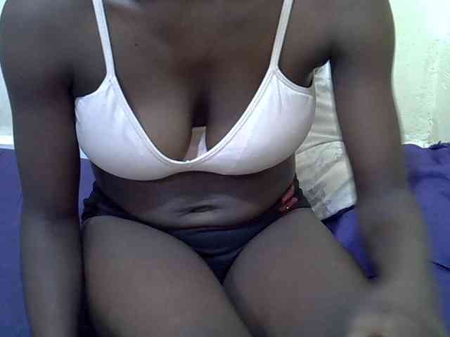 Prettiegal webcam
