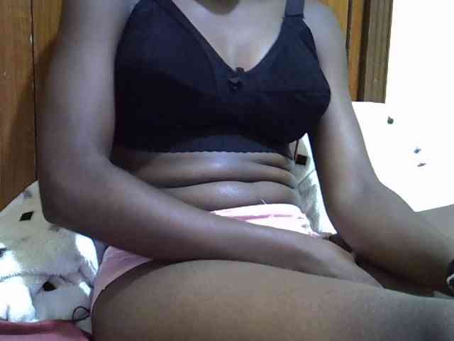 Prettiegal webcam