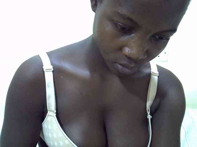 Prettiegal webcam