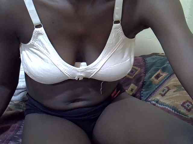 Prettiegal webcam