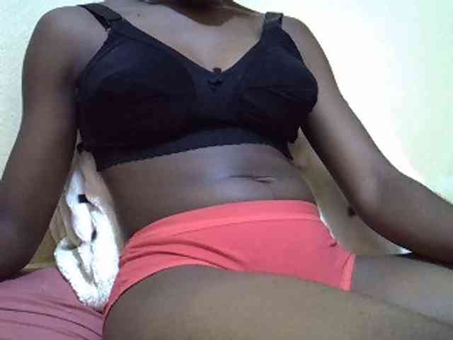 Prettiegal webcam