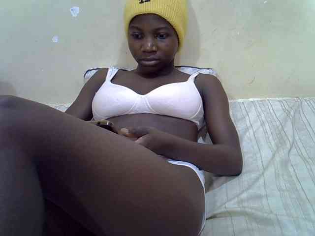 Prettiegal webcam