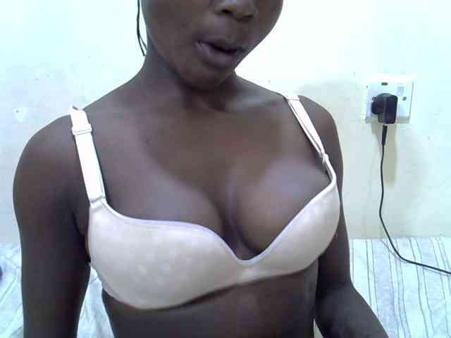 Prettiegal webcam