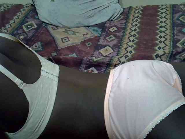 Prettiegal webcam