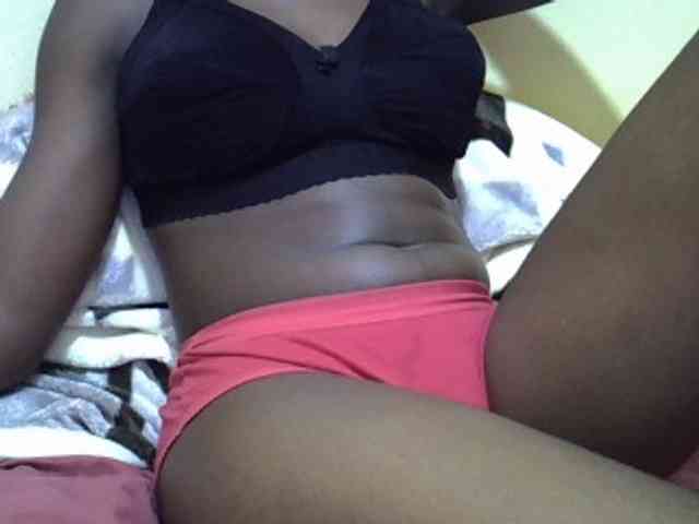 Prettiegal webcam