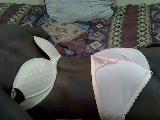 Prettiegal webcam