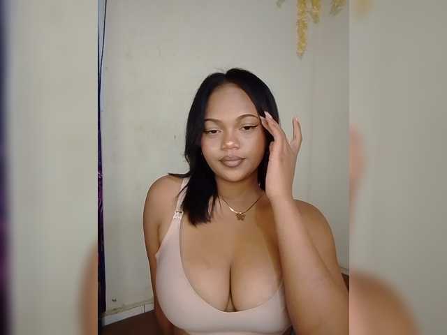 Annah261 live cam on BongaCams