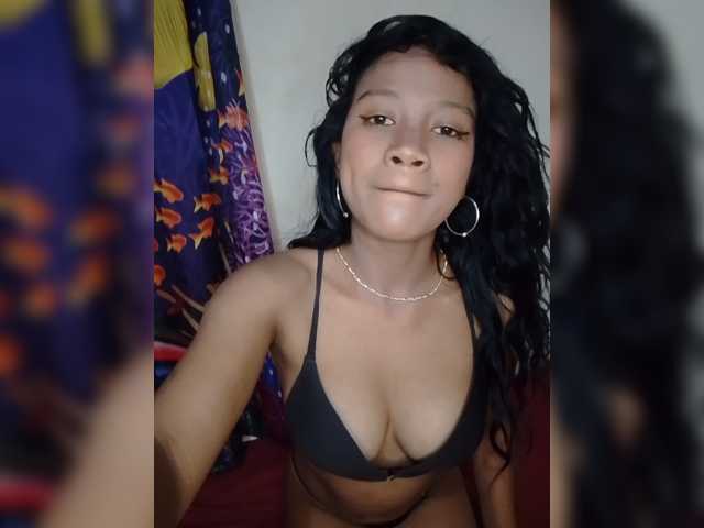 Annah261 live cam on BongaCams