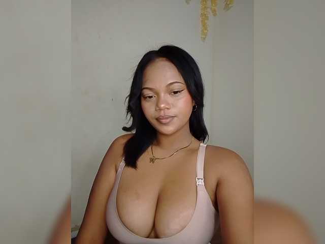 Annah261 live cam on BongaCams