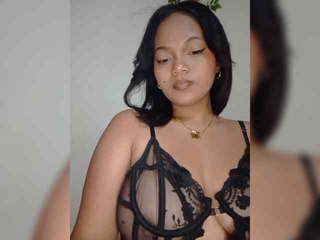 Annah261 webcam