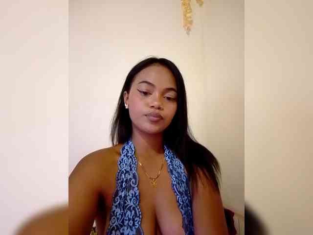 Annah261 webcam