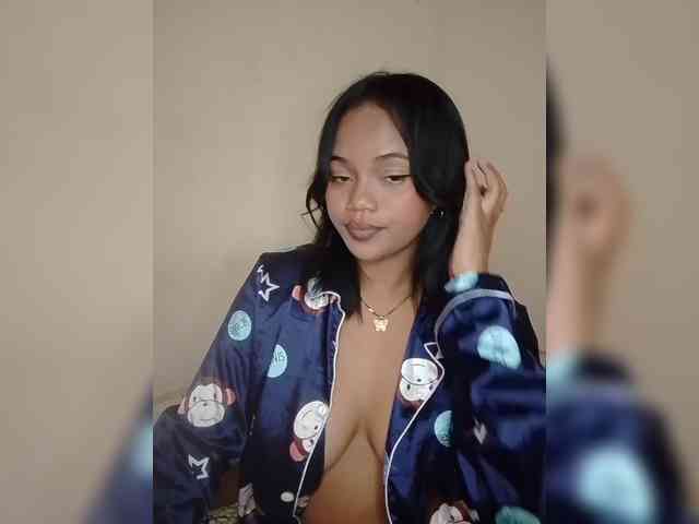 Annah261 webcam