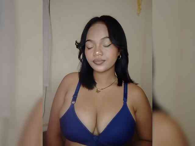 Annah261 webcam
