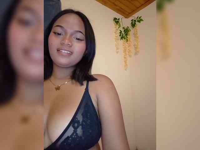 Annah261 webcam