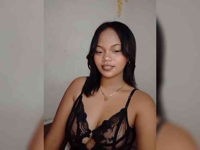 Annah261 webcam