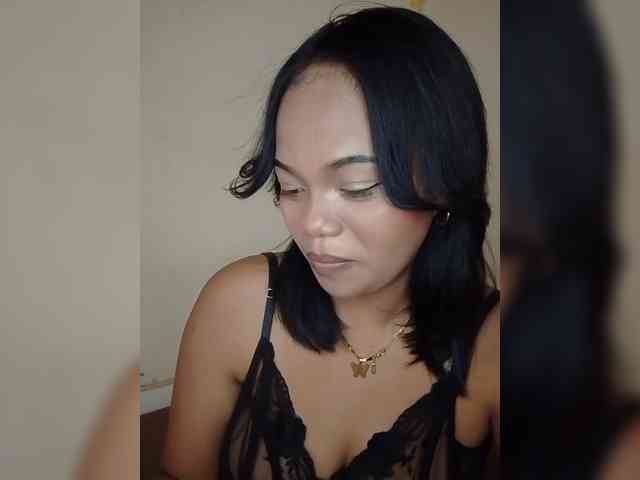 Annah261 webcam