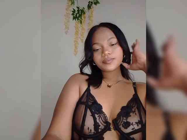 Annah261 webcam