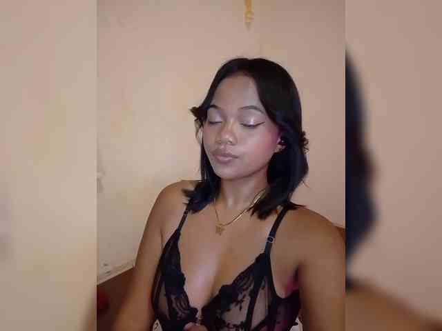 Annah261 webcam