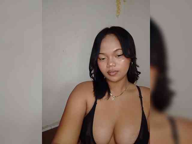 Annah261 webcam