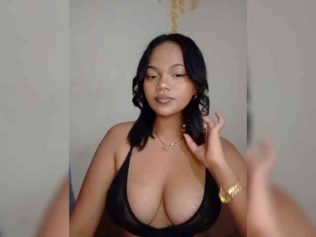 Annah261 webcam