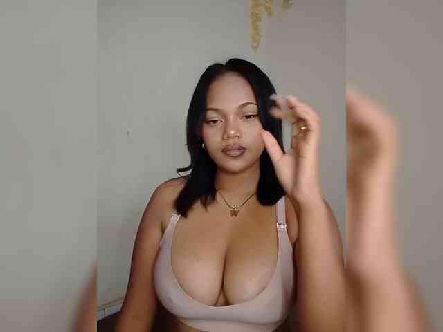 Annah261 webcam