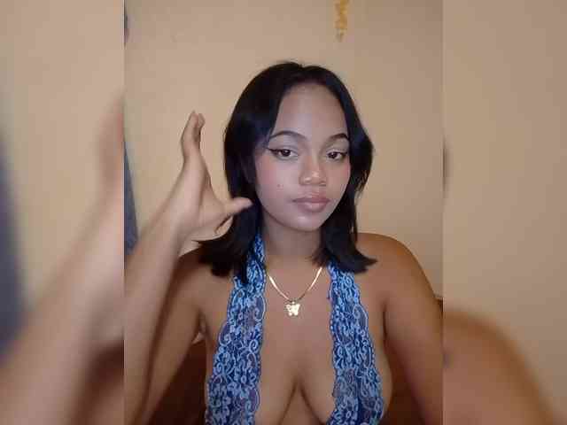 Annah261 webcam