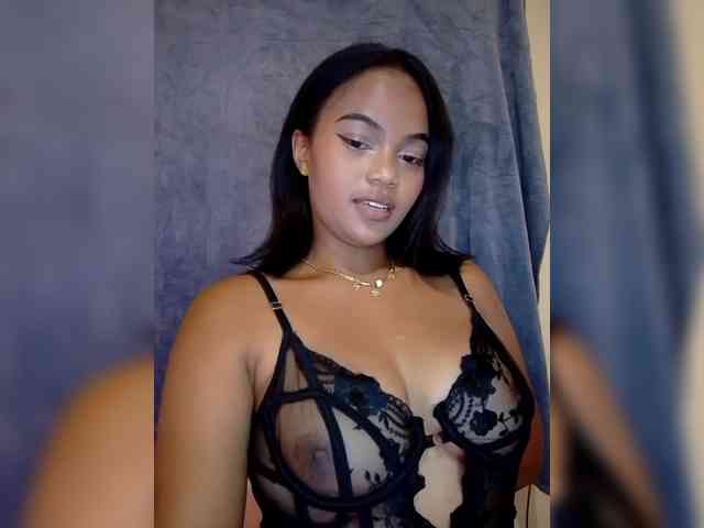 Annah261 webcam