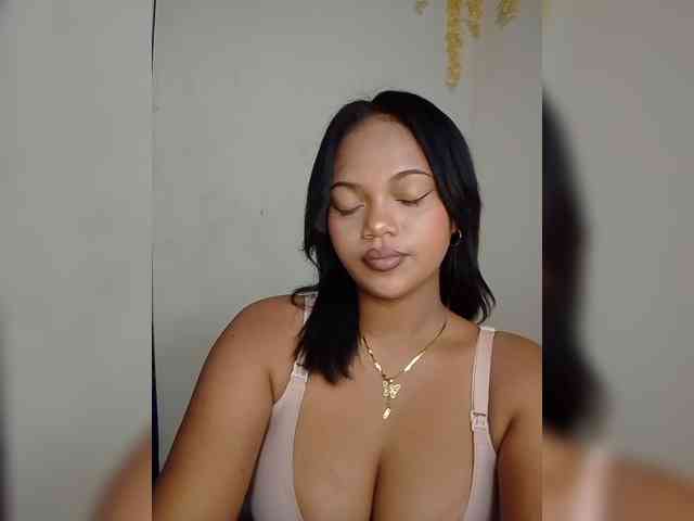 Annah261 webcam