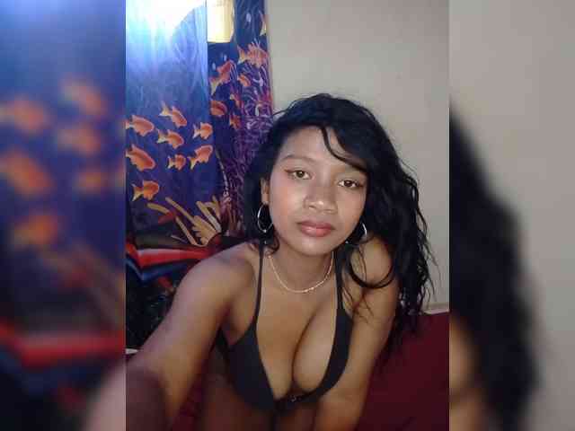 Annah261 webcam