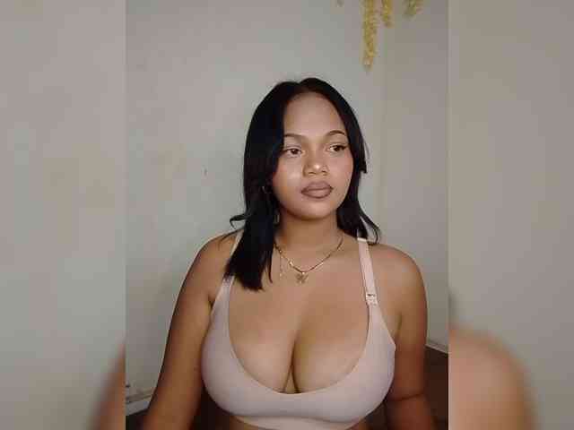 Annah261 webcam