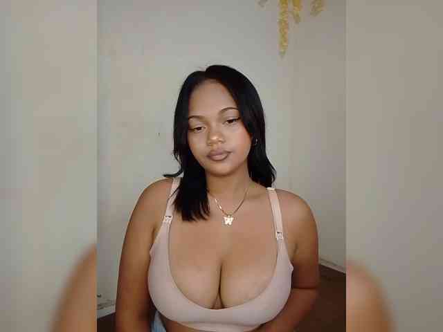 Annah261 webcam