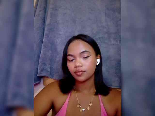 Annah261 webcam